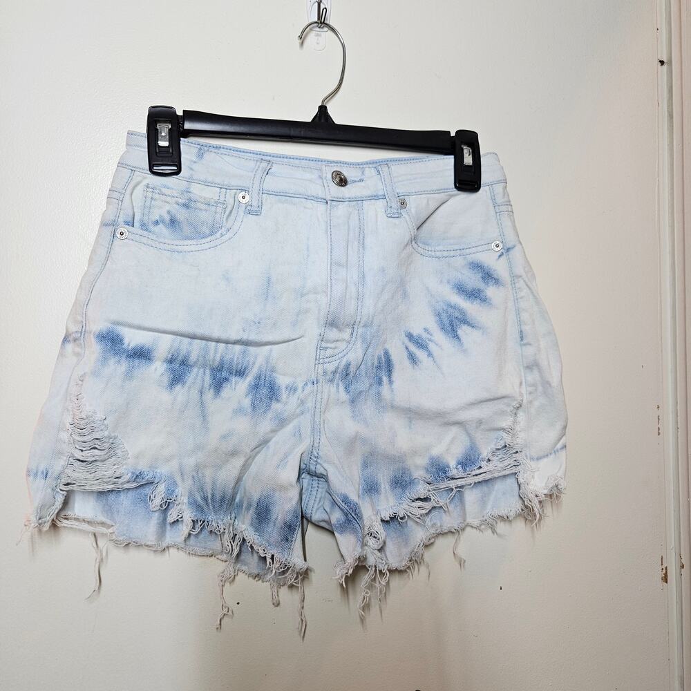 American Eagle Distress Denim Shorts Size 2
